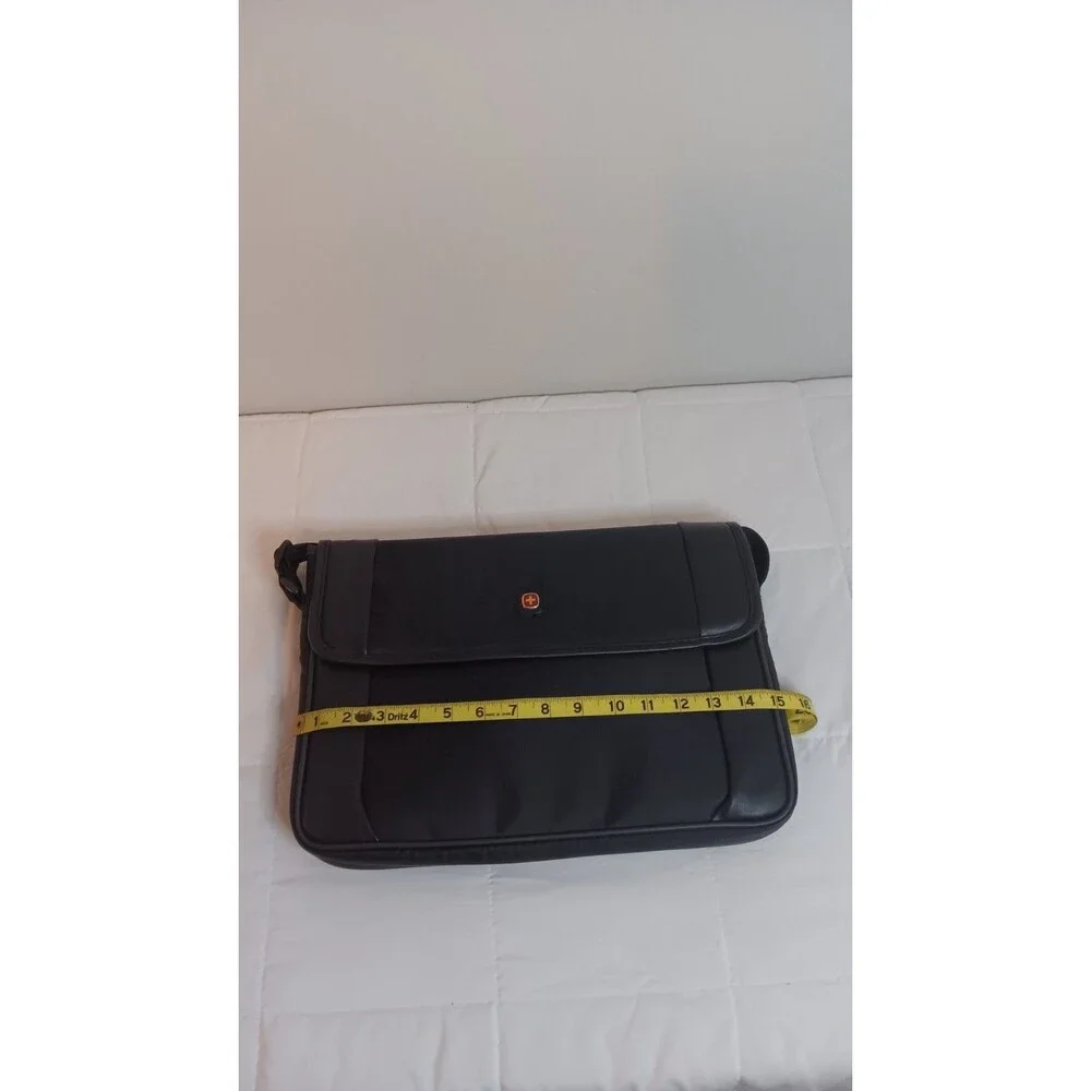 Swiss Gear Black Messenger Bag Laptop Tote